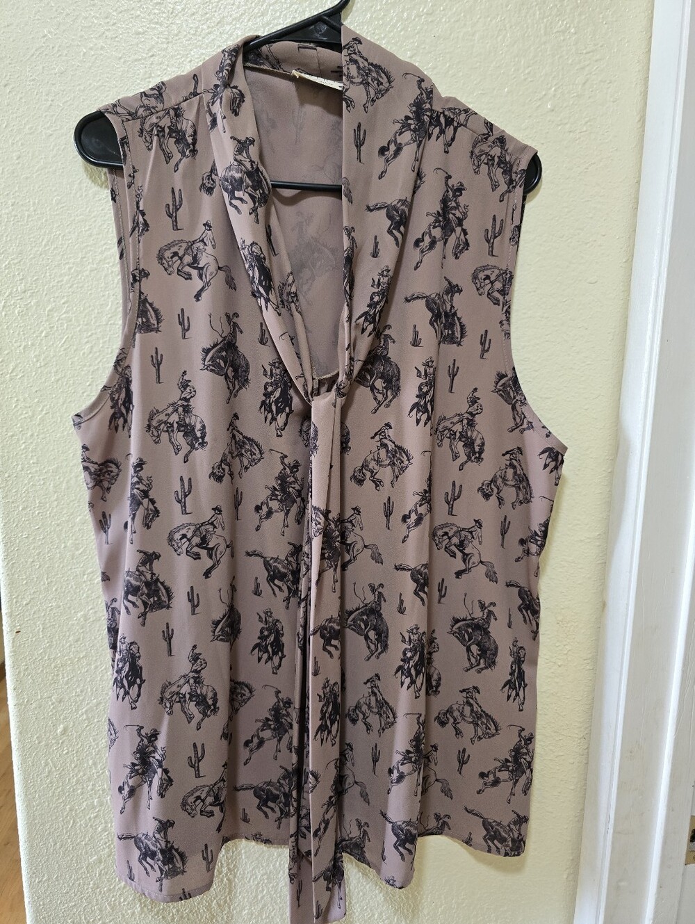 Avery Tan Sleeveless Tie-Neck Western Print Blouse